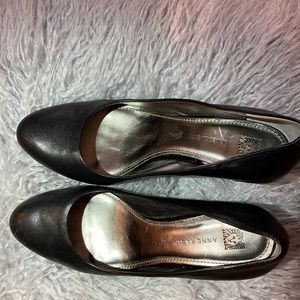 Anne Klein I flex black heels size 8.5